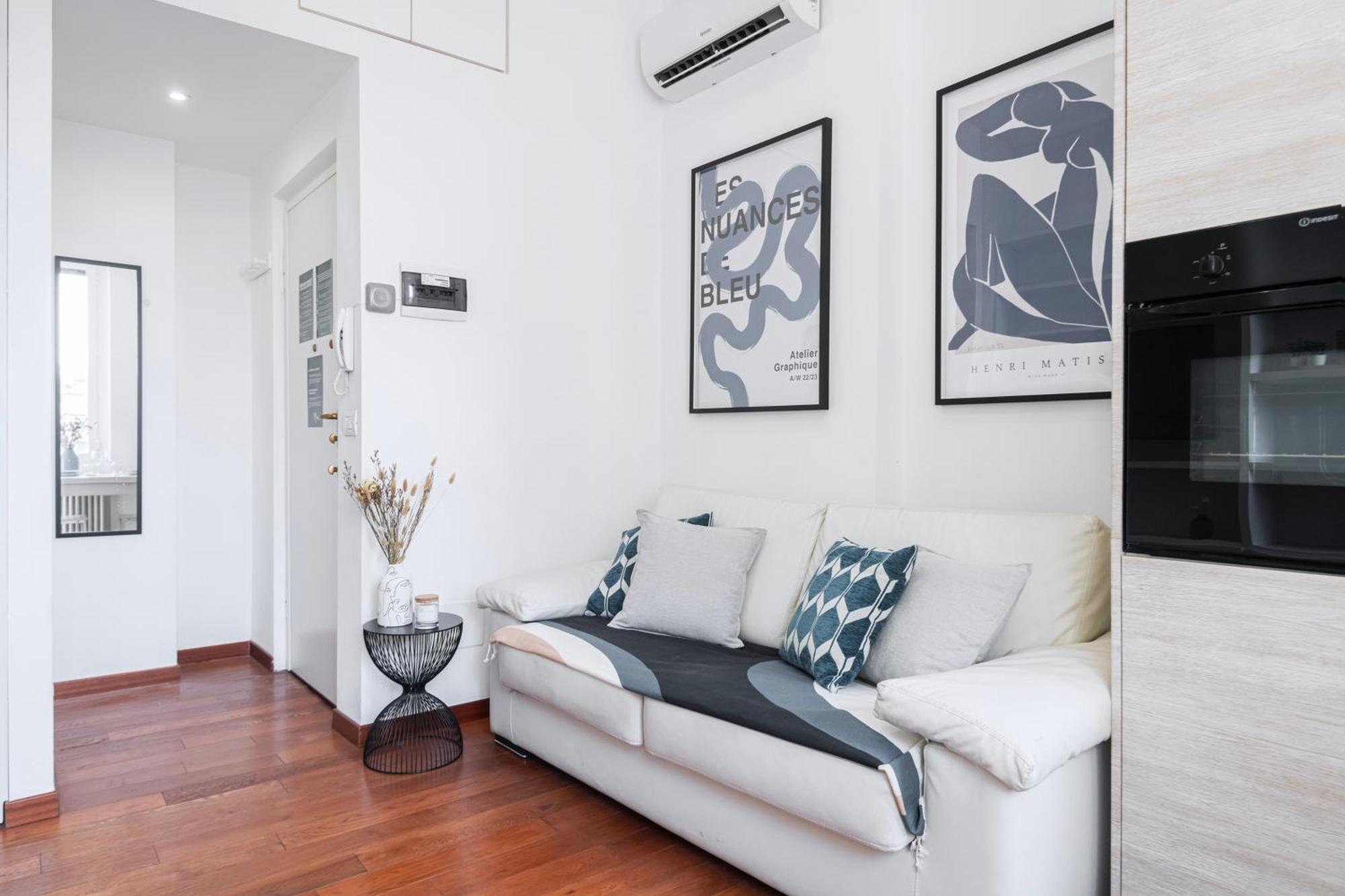 Nice And Cozy Studio In Porta Romana By Easylife มิลาน ภายนอก รูปภาพ